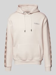 Hoodie mit Label-Detail Modell 'MICKEY' von Guess Activewear Beige - 32