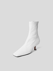 Stiefeletten mit Pfennigabsatz von BY FAR Weiß - 18