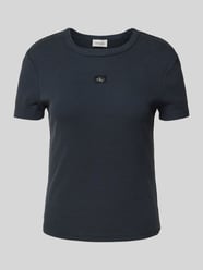 T-Shirt mit Label-Detail von Calvin Klein Jeans - 15