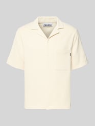 Koszula casualowa o pudełkowym kroju w plisowanej stylistyce od REVIEW - 22