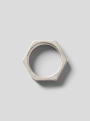 Ring in sechseckiger Form von VETEMENTS Grau - 21