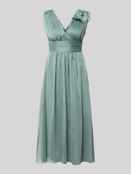 Cocktailkleid mit V-Ausschnitt von SWING - 23