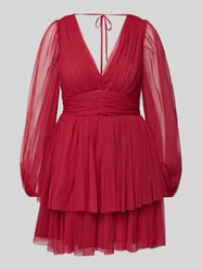 Cocktailkleid im Stufen-Look mit V-Ausschnitt von Jake*s Cocktail - 33