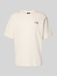 T-Shirt mit Label-Detail von The North Face - 19