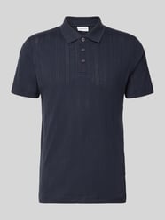 Koszulka polo w kroju regular fit z krótką listwą guzikową od Lindbergh - 2