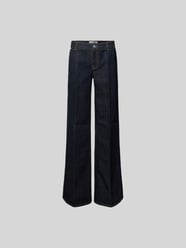 Jeans mit Gesäßtaschen von Victoria Beckham - 23