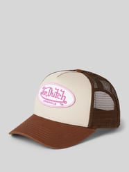 Trucker-pet met labelpatch, model 'TRUCKER BOSTON' van Von Dutch Bruin - 12