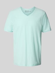T-Shirt mit V-Ausschnitt von MCNEAL - 21