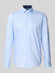 Koszula biznesowa o kroju regular fit z czystej bawełny od BOSS - 47