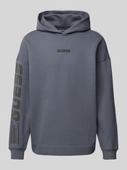 Hoodie mit Label-Detail Modell 'DALIM' von Guess Activewear Grau - 10