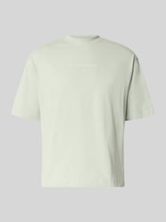 t-shirt o kroju relaxed fit z czystej bawełny model 'NORMAN' od Selected Homme - 15