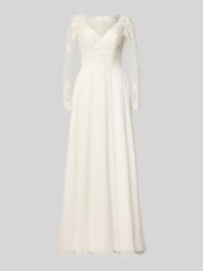 Brautkleid mit Stitchings und V-Ausschnitt von LUXUAR FASHION - 21