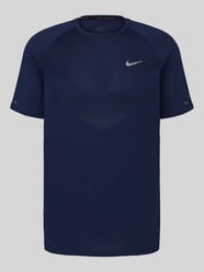 Regular Fit T-Shirt mit reflektierenden Elementen von Nike Training - 32