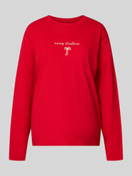 Pyjama-Oberteil mit Happy-Holidays-Print von Jake*s Casual - 22