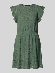 Getailleerde zomerjurk met ajourpatroon model 'TASSA' van VERO MODA - 47