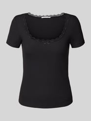 Pyjama-Oberteil mit Spitzenbesatz Modell 'LIA' von Guess - 7