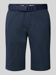 Slim Fit Chino-Shorts mit Gürtel von Christian Berg Men Blau - 47