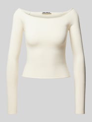 Cropped Strickpullover mit U-Boot-Ausschnitt von Review Beige - 5