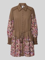 Hemdblusenkleid mit Bindegürtel Modell 'SOMELLU' von YAS Beige - 35