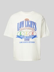 T-Shirt mit Label- und Statement-Print Modell 'CHAMPIONSHIP' von Low Lights Studios Beige - 42
