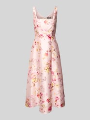 Cocktailkleid mit Karree-Ausschnitt von Swing Pink - 42