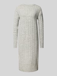 Knielanges Strickkleid mit Zopfmuster von Christian Berg Woman - 16