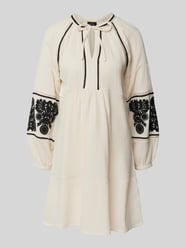 Mini-jurk met druppelvormige hals van monari Beige - 33