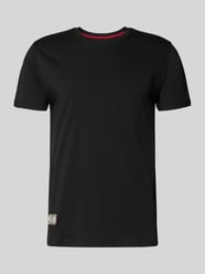 T-shirt z naszywką z logo model 'Camo' od Alpha Industries - 8