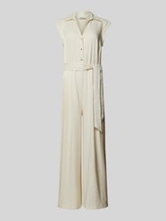 Jumpsuit met korte knoopsluiting en strikceintuur, model 'DONNI' van B.Young Beige - 18