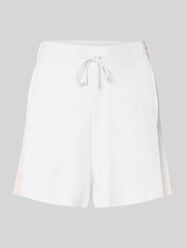 Szorty o kroju wide fit z mieszanki wiskozy model 'Gabry' od GUESS Activewear - 45