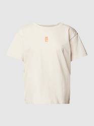 T-Shirt aus Baumwolle mit Statement-Print von Jake*s Casual Beige - 27