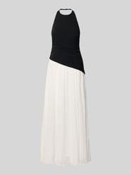 Sukienka koktajlowa w dwukolorowym wykonaniu model 'Elise' od Forever New - 9