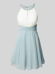 Cocktailkleid mit Ziersteinbesatz von Jake*s Cocktail - 3