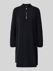 Knielange jurk met geribde opstaande kraag van Marc Cain - 10