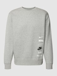 Sweatshirt mit Label-Print Modell 'CLUB' von Nike Grau - 13