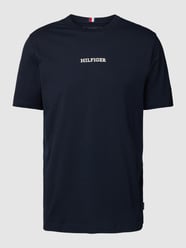 T-Shirt mit Label-Print von Tommy Hilfiger Blau - 42