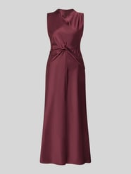 Cocktailkleid aus Satin mit Raffungen von Rinascimento Bordeaux - 45