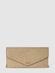 Umhängetasche mit Label-Applikation Modell 'EVER FLAP CLUTCH' von Guess Gold - 36