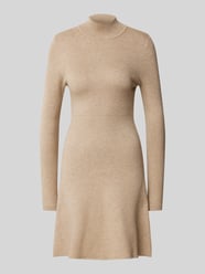 Tailliertes Strickkleid mit geripptem Mock-Neck Modell 'GOLD' von Vero Moda Braun - 14