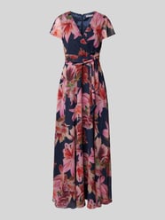 Abendkleid mit Bindegürtel von Christian Berg Cocktail - 25