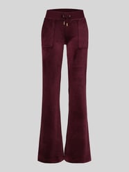 Spodnie dresowe z efektem aksamitu model 'Layla Gold' od Juicy Couture - 16