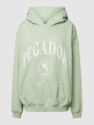 Hoodie mit Känguru-Tasche Modell 'Solan' von Pegador Mint - 47