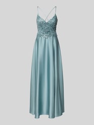 Abendkleid mit Perlen und V-Ausschnitt von Laona - 23