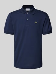 Classic Fit Poloshirt mit Label-Badge von Lacoste Blau - 37