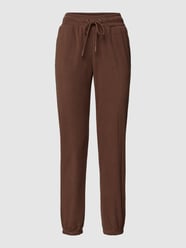 Spodnie dresowe z polaru model ‘ONLKAROI FLEECE PANT’ od Only Brązowy - 34
