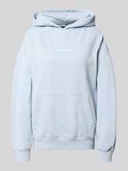 Oversized Hoodie mit Logo-Stitching Modell 'CLARITA' von PEGADOR - 46