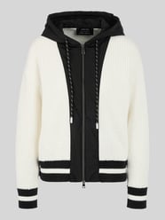 Strickjacke mit kontrastierender Frontpartie von Marc Cain - 36
