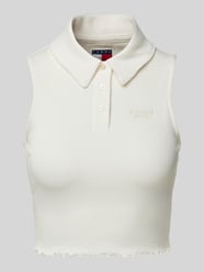 Top krótki z efektem prążkowania od Tommy Jeans - 25