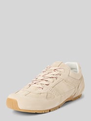 Sneaker mit Schnürung und Label-Detail von ALOHAS Beige - 11