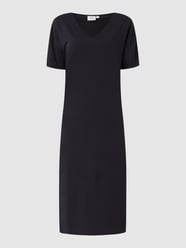 Shirtkleid mit überschnittenen Schultern Modell 'Abbie' von Saint Tropez Schwarz - 39